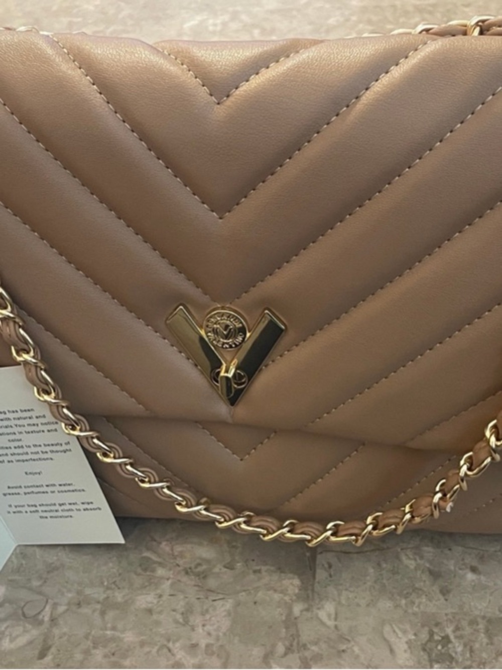 NEW Valentino gorgeous Cross Body Shoulder Bag with Gold Chain - 12” x 7” - Picture 4 of 5